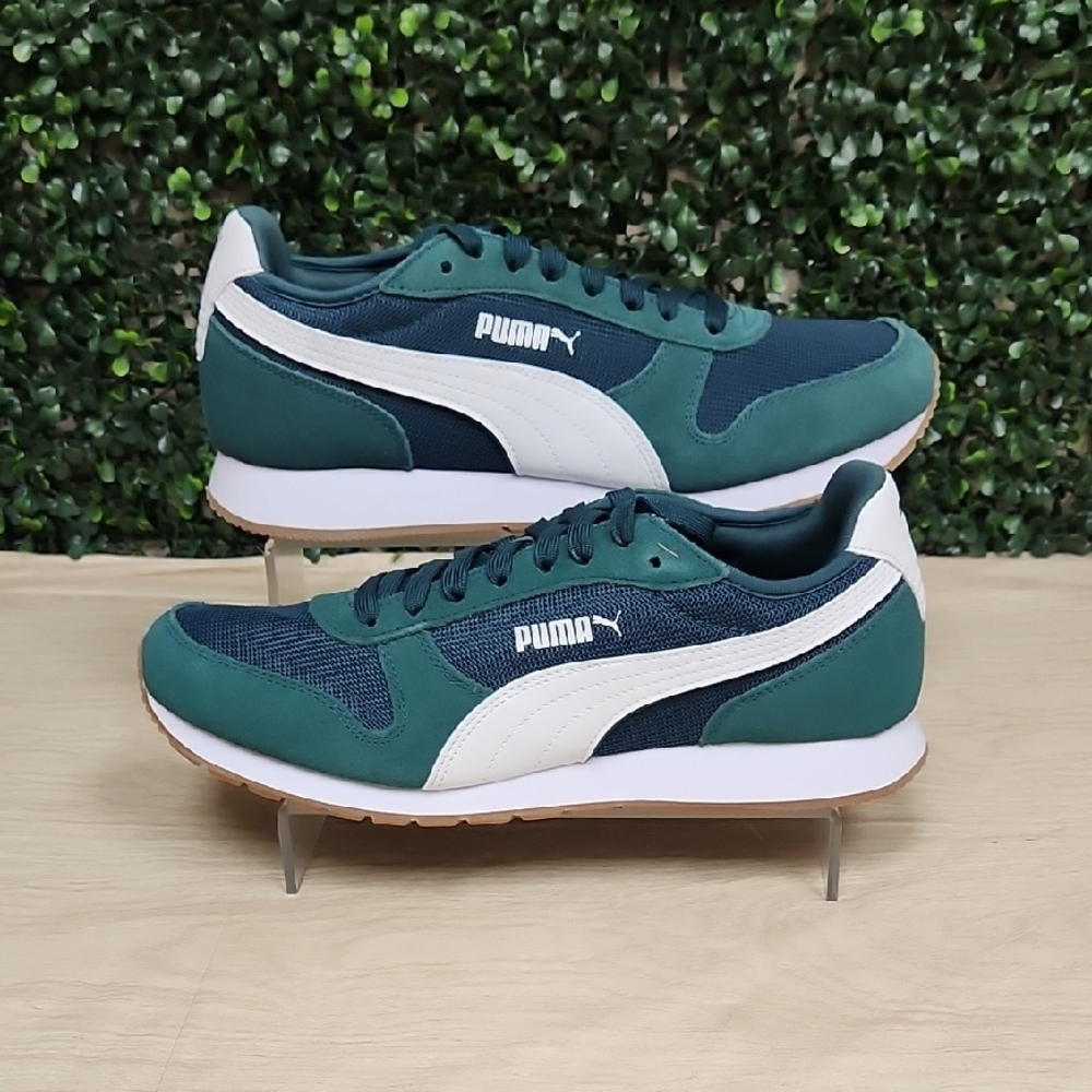 Puma Green and White Sneakers